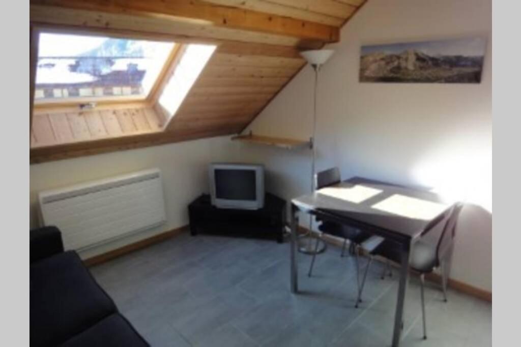 Loue studio de vacances rénové à Névache Exterior foto